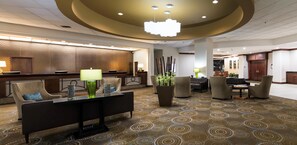 Lobby - DoubleTree by Hilton Spokane City Center (Spokane)