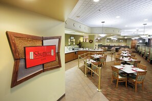 Daily full breakfast for a fee - DoubleTree by Hilton Spokane City Center (Spokane)
