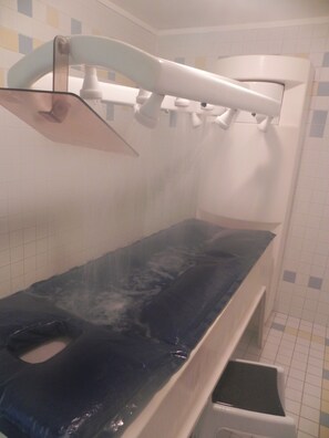 Behandlingsrum för par, kroppsbehandlingar och hydroterapi