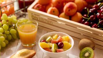 Daily buffet breakfast (EUR 12.90 per person)