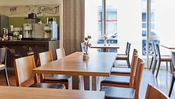 Daily buffet breakfast (EUR 18 per person)