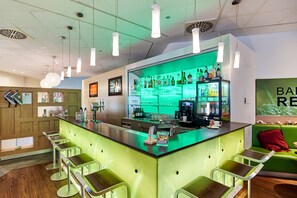 Sports bar
