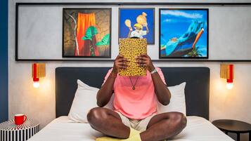 Biancheria da letto di alta qualità, una cassaforte in camera