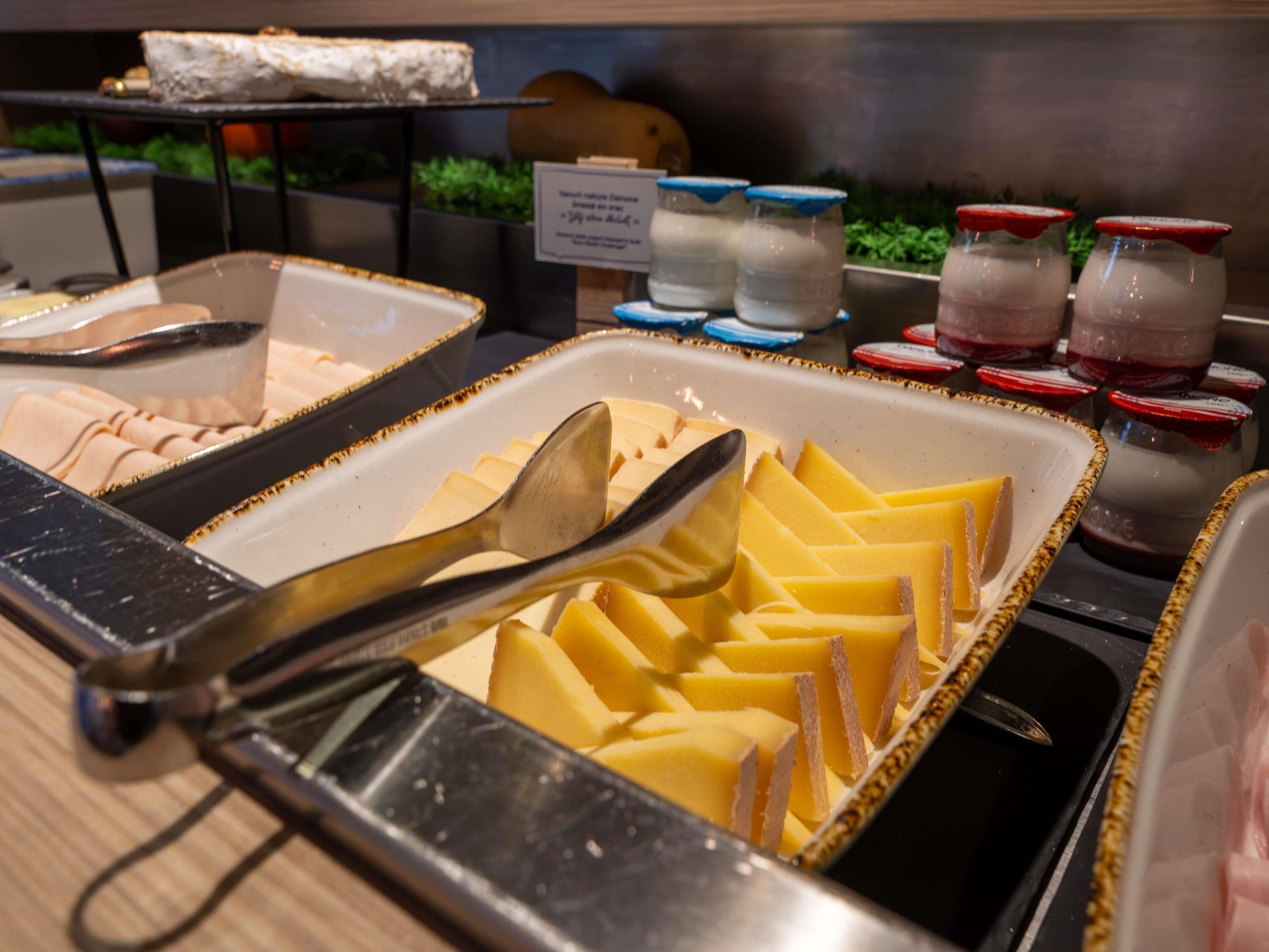 daily buffet breakfast (eur 14.40 per person)