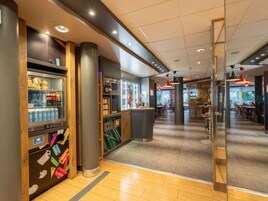 Snack bar