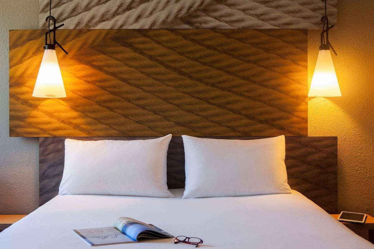 Habitación estándar, 1 cama doble | Ropa de cama