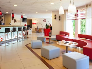 Exterior - Ibis Jouy en Josas Velizy (Jouy-en-Josas)