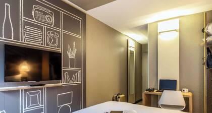 Ibis Jouy en Josas Velizy