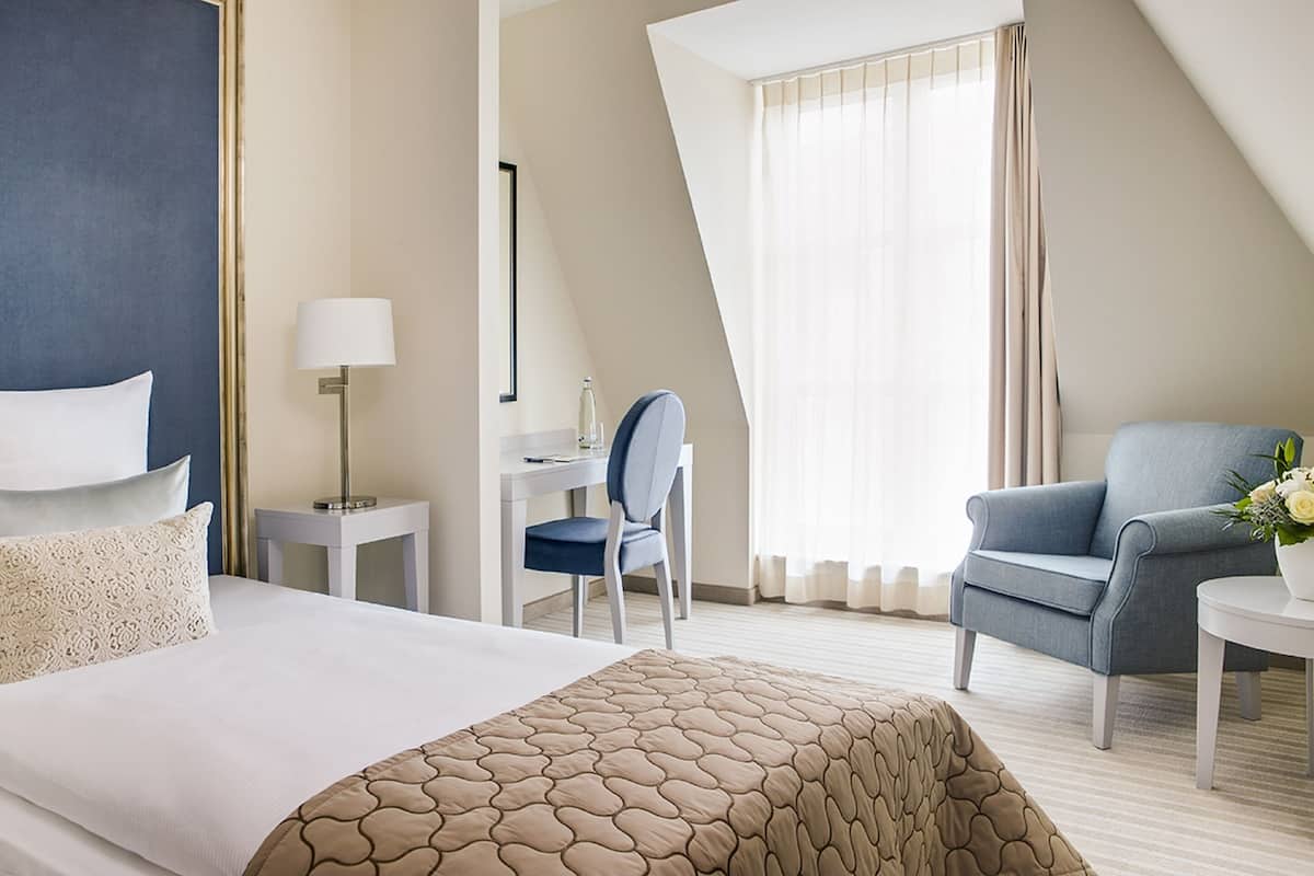 Chambre Simple Deluxe | Coin séjour