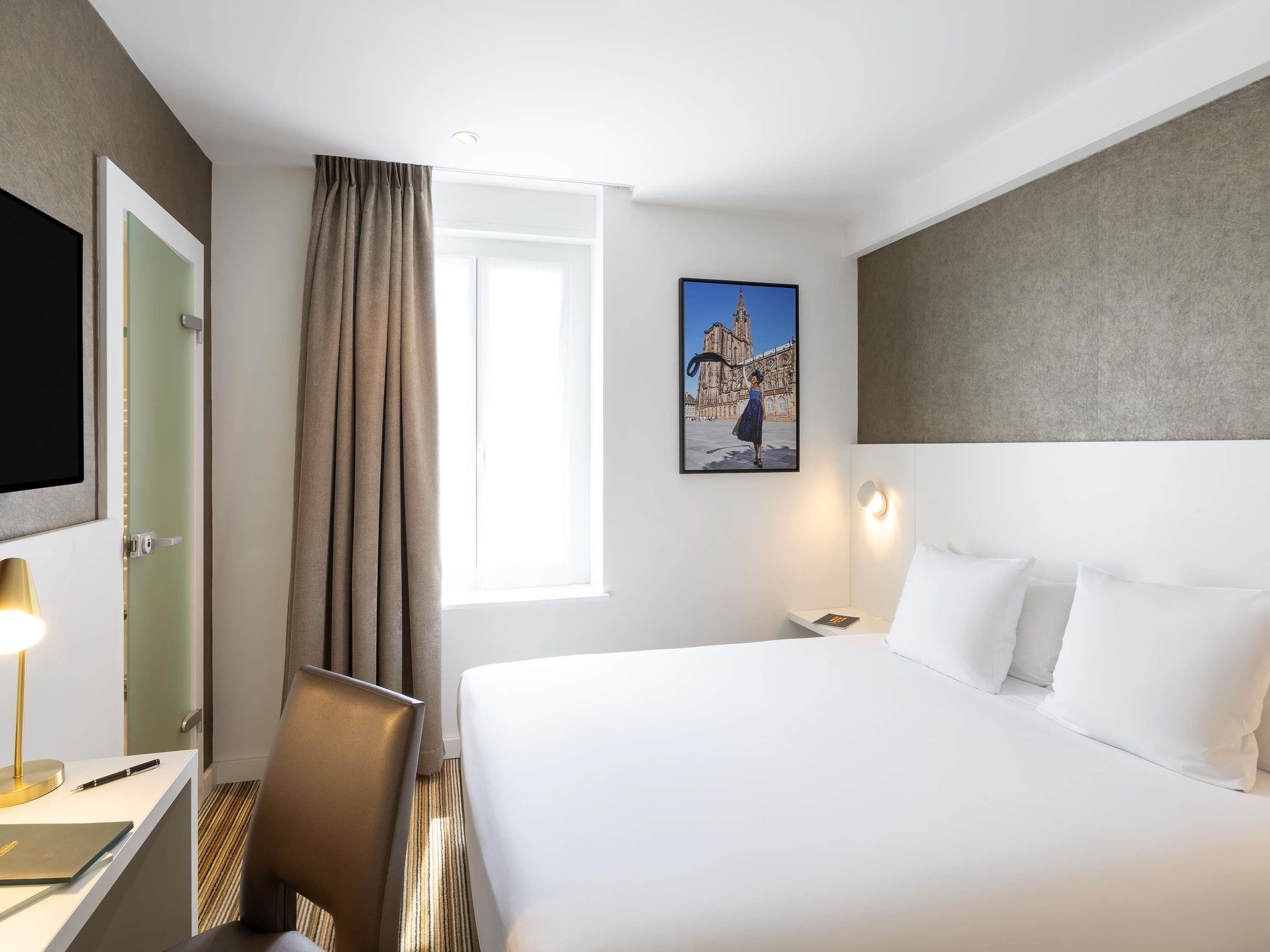 Classic-Doppelzimmer, 1 Doppelbett | Hochwertige Bettwaren, Select-Comfort-Betten, Zimmersafe