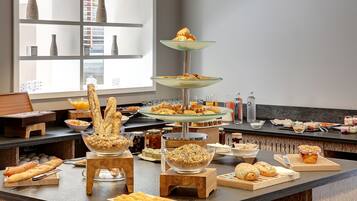 Daily buffet breakfast (EUR 15 per person)