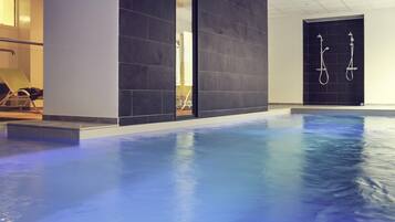 Indoor pool, outdoor pool