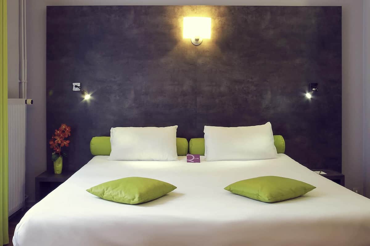 Chambre Double Supérieure, 1 lit double (Street View) | Literie de qualité supérieure