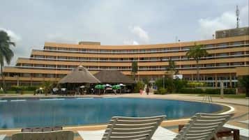 Outdoor pool, pool umbrellas