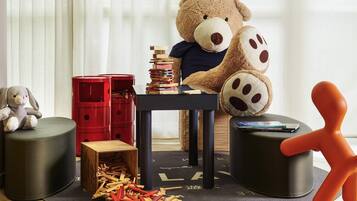 Tempat bermain anak – indoor