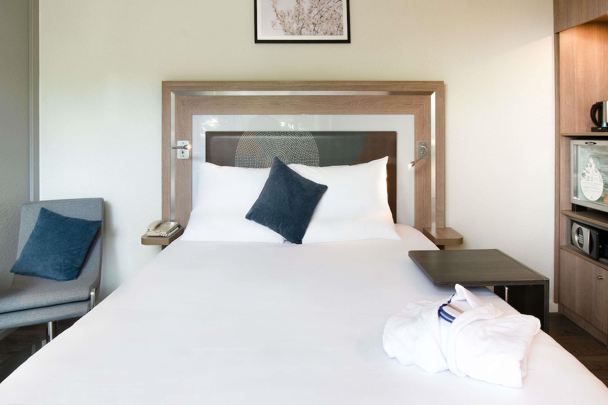 Executive Room, 1 Queen Bed, Terrace