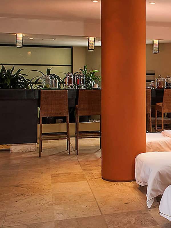 Turkish bath/hammam, body treatments, hydrotherapy, aromatherapy