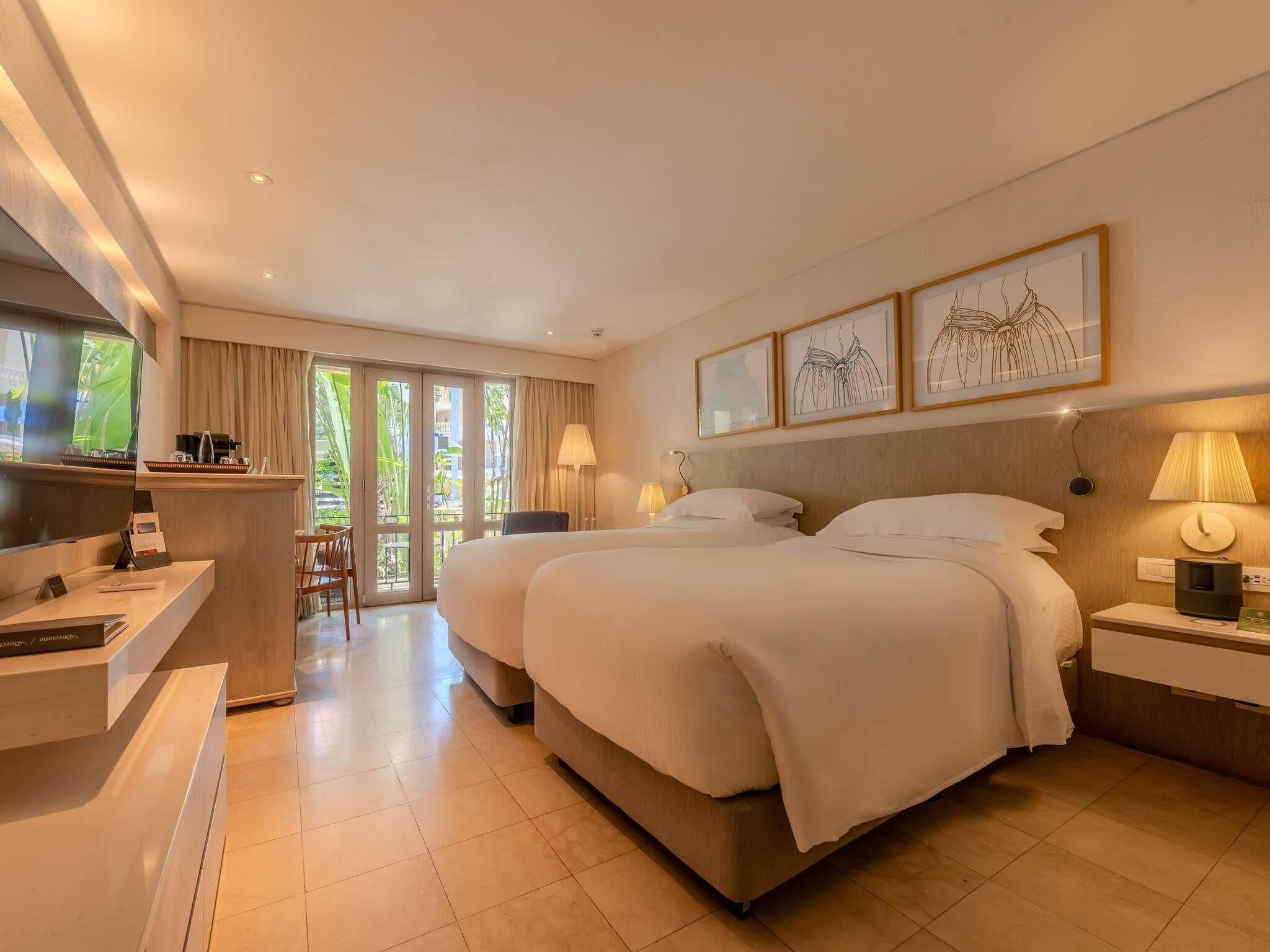 Superior Twin Room, 2 Twin Beds, Balcony, Garden View | Premium bedding, down comforters, minibar, in-room safe
