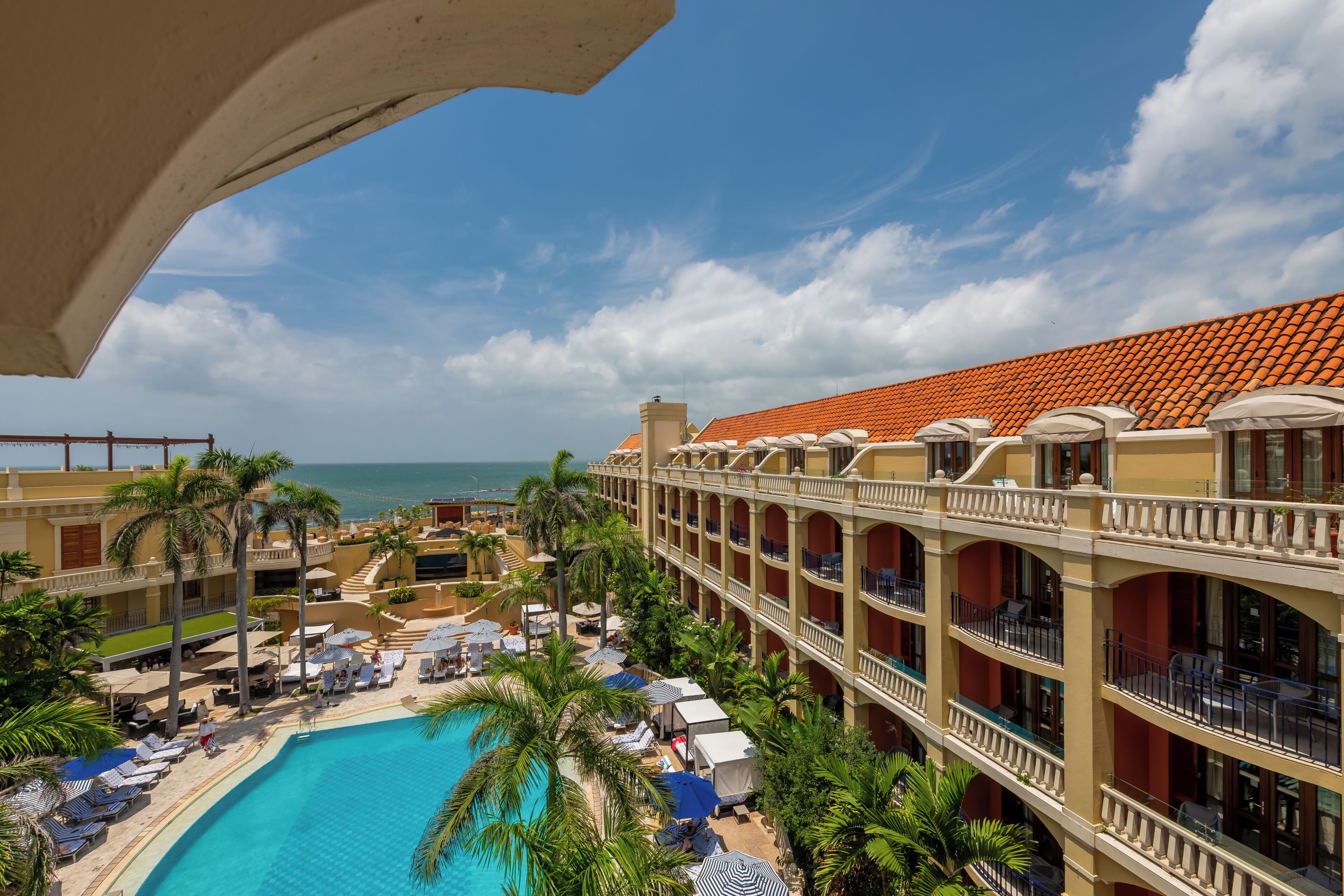 Outdoor pool, pool umbrellas