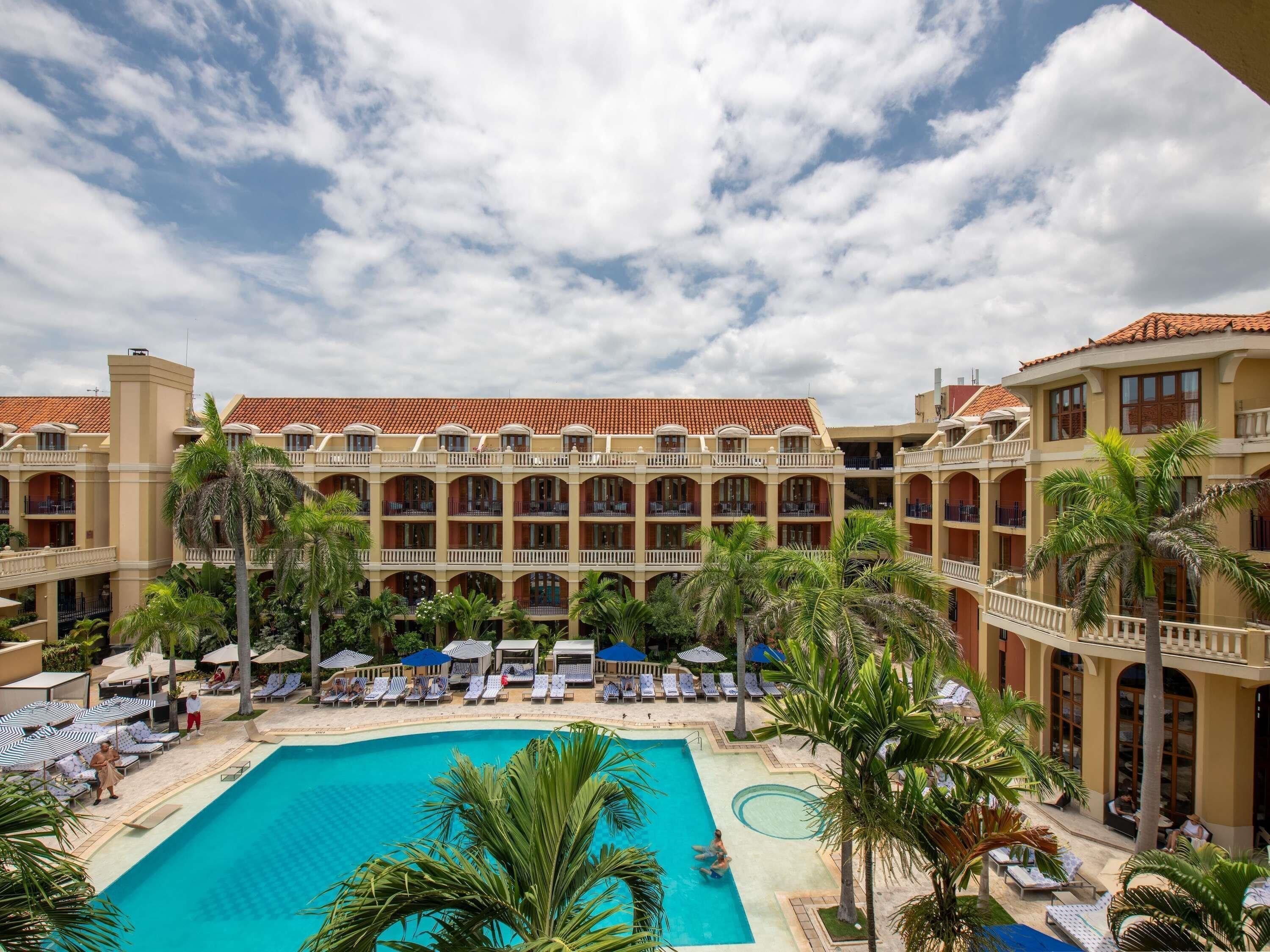 Superior Room, 1 King Bed, Balcony, Pool View