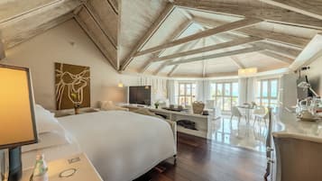 套房, 1 張特大雙人床, 海景 (Legend Suite) | 高級寢具、羽絨被、迷你吧、房內夾萬