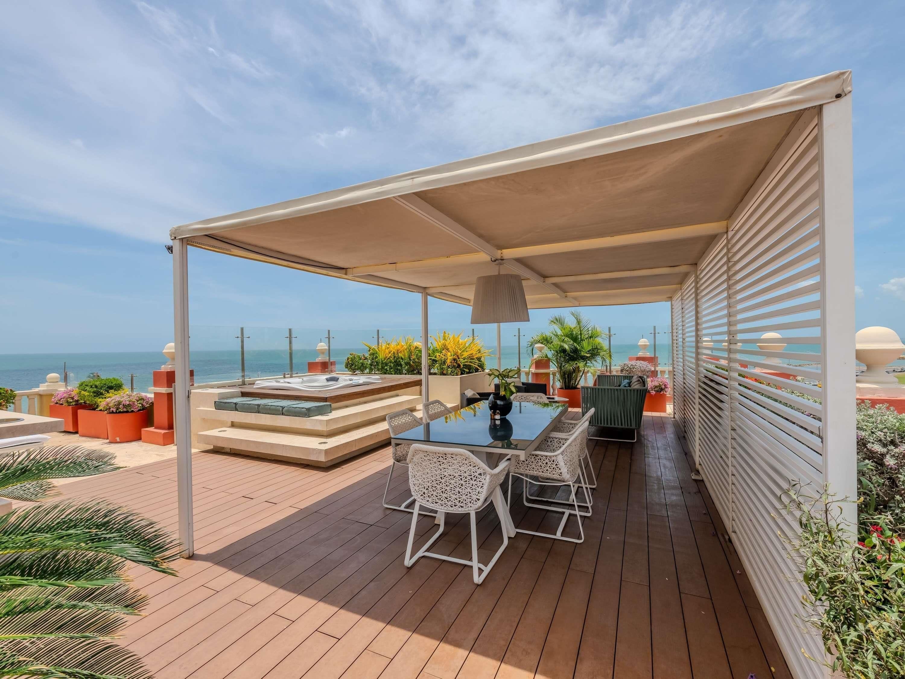 Suite, 1 très grand lit, terrasse, vue océan (Imperial Amaral) | Literie de qualité supérieure, couette en duvet d'oie, minibar