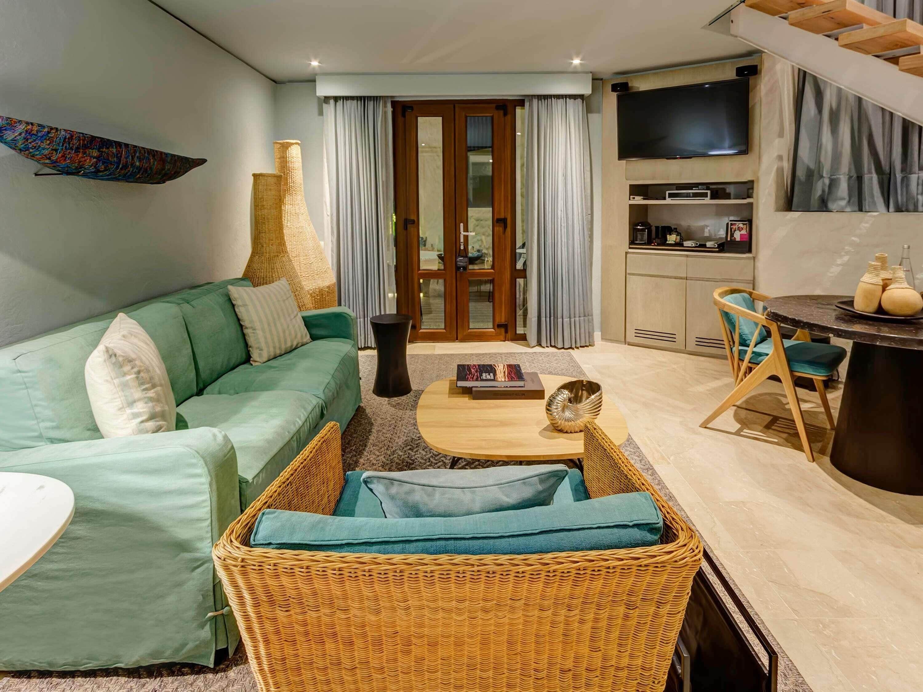 套房, 1 张特大床, 露台 (Spa, Butler Service) | 高档床上用品、羽绒被、迷你吧、客房内保险箱