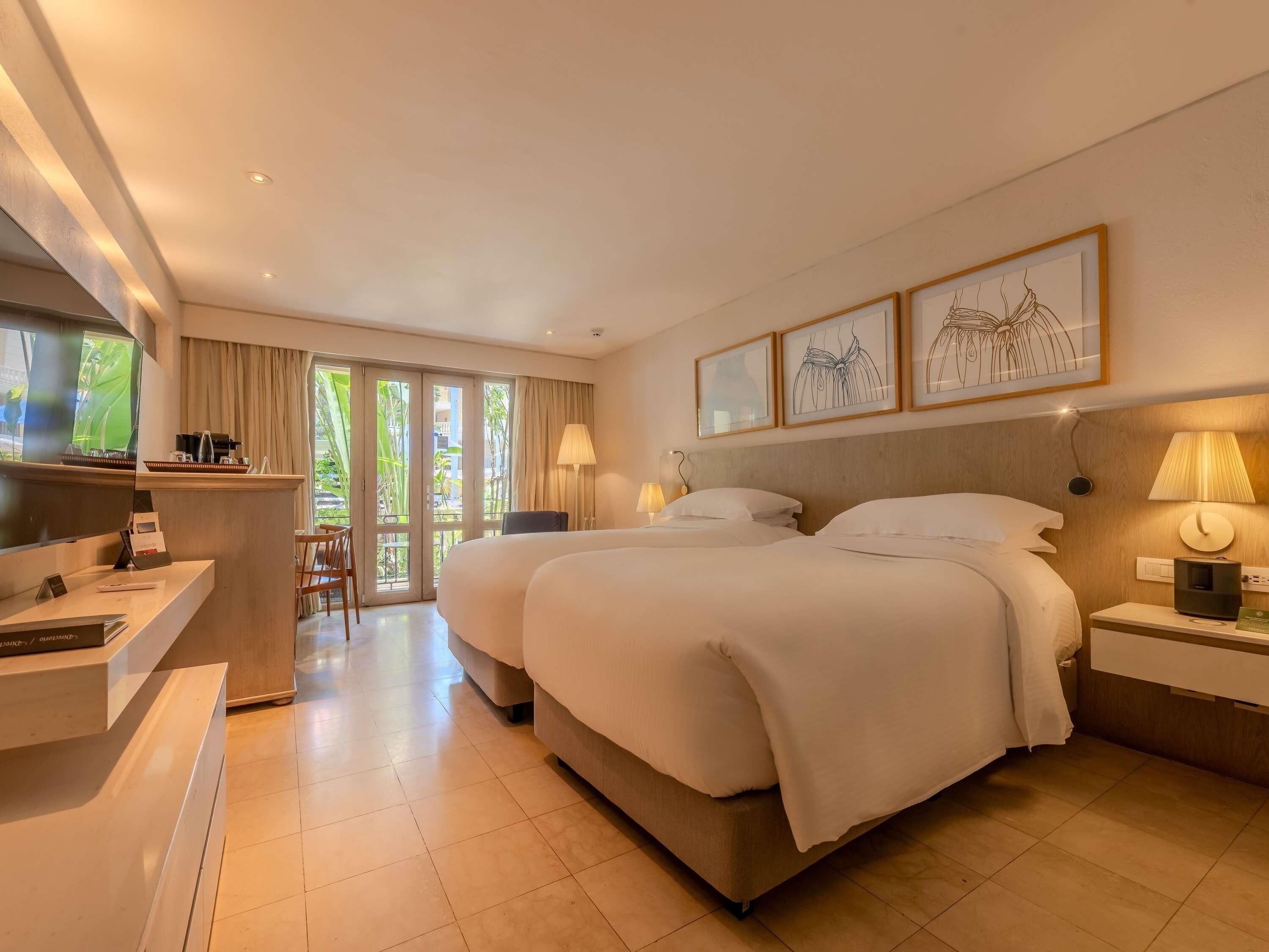 Superior Twin Room, 2 Single Beds, Balcony, Garden View