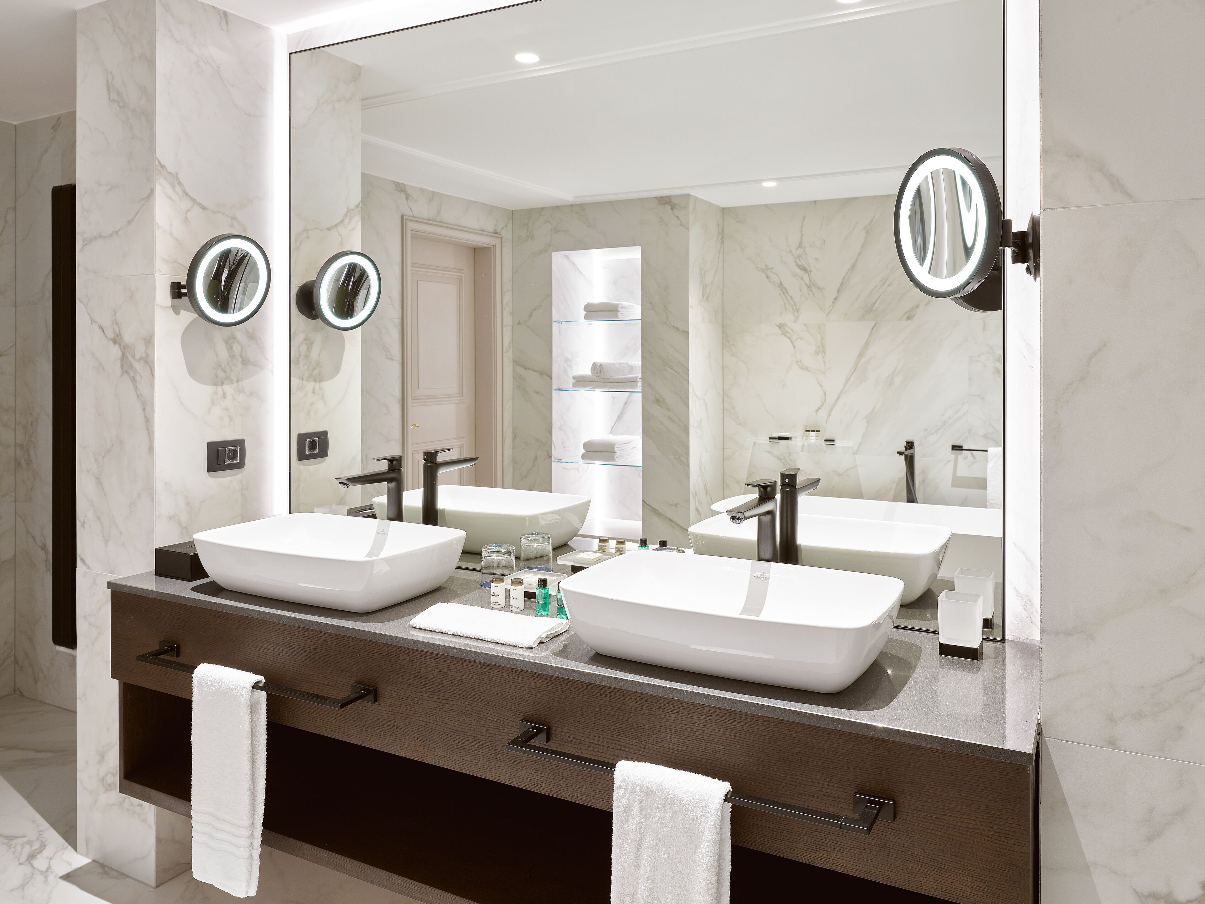 presidential suite, 1 bedroom | bathroom sink