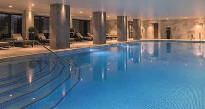 St Pierre Park Hotel & Golf