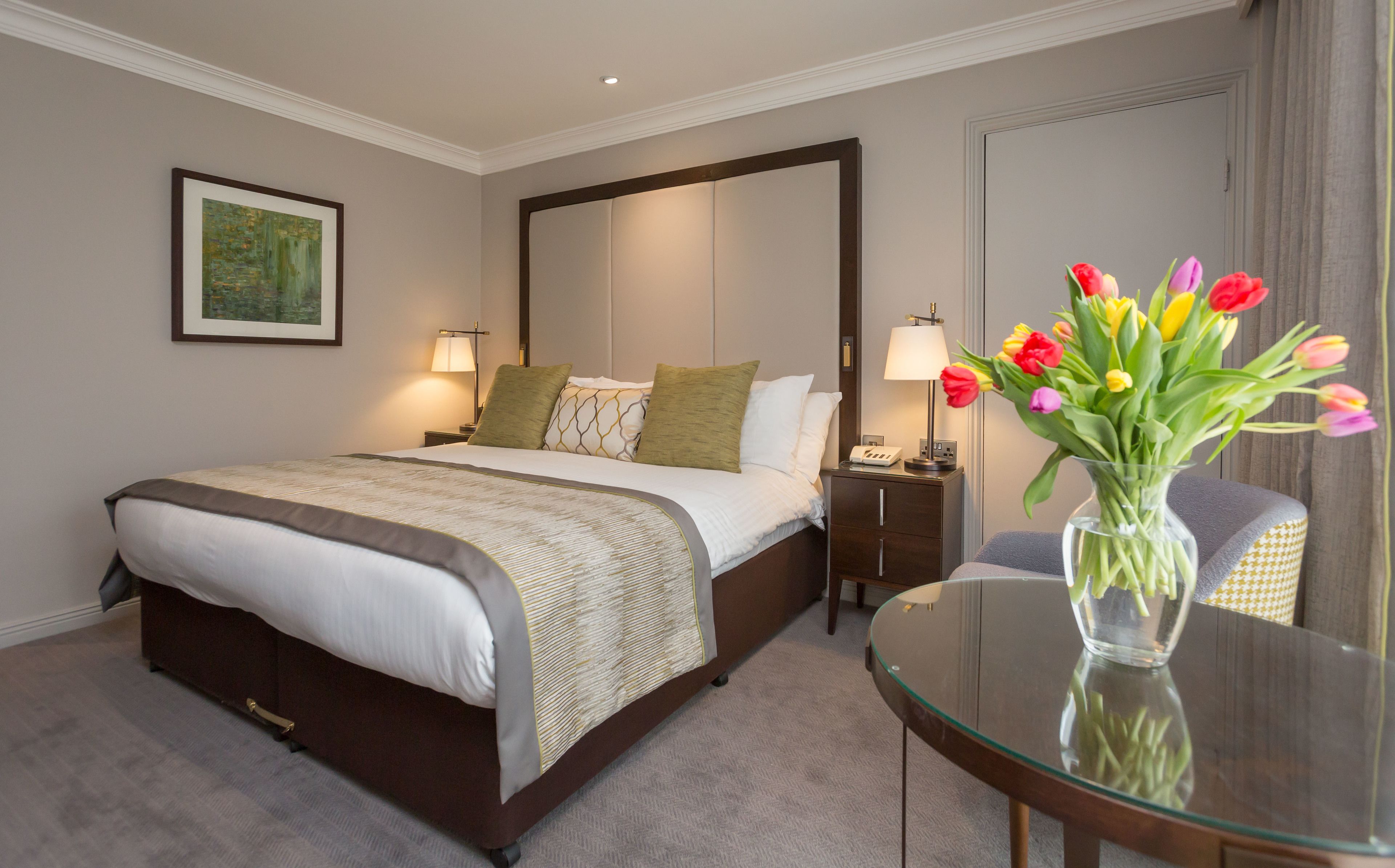 deluxe double room, garden view | 1 bedroom, premium bedding, in-room safe, desk