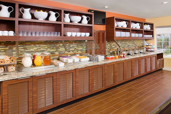 Dagelijks continentaal ontbijt inbegrepen