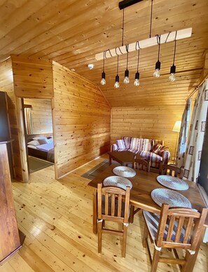 Superior 1-bedroom chalet with sauna | Living area