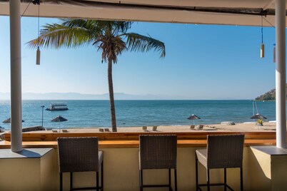 Sunbird Nkopola Lodge