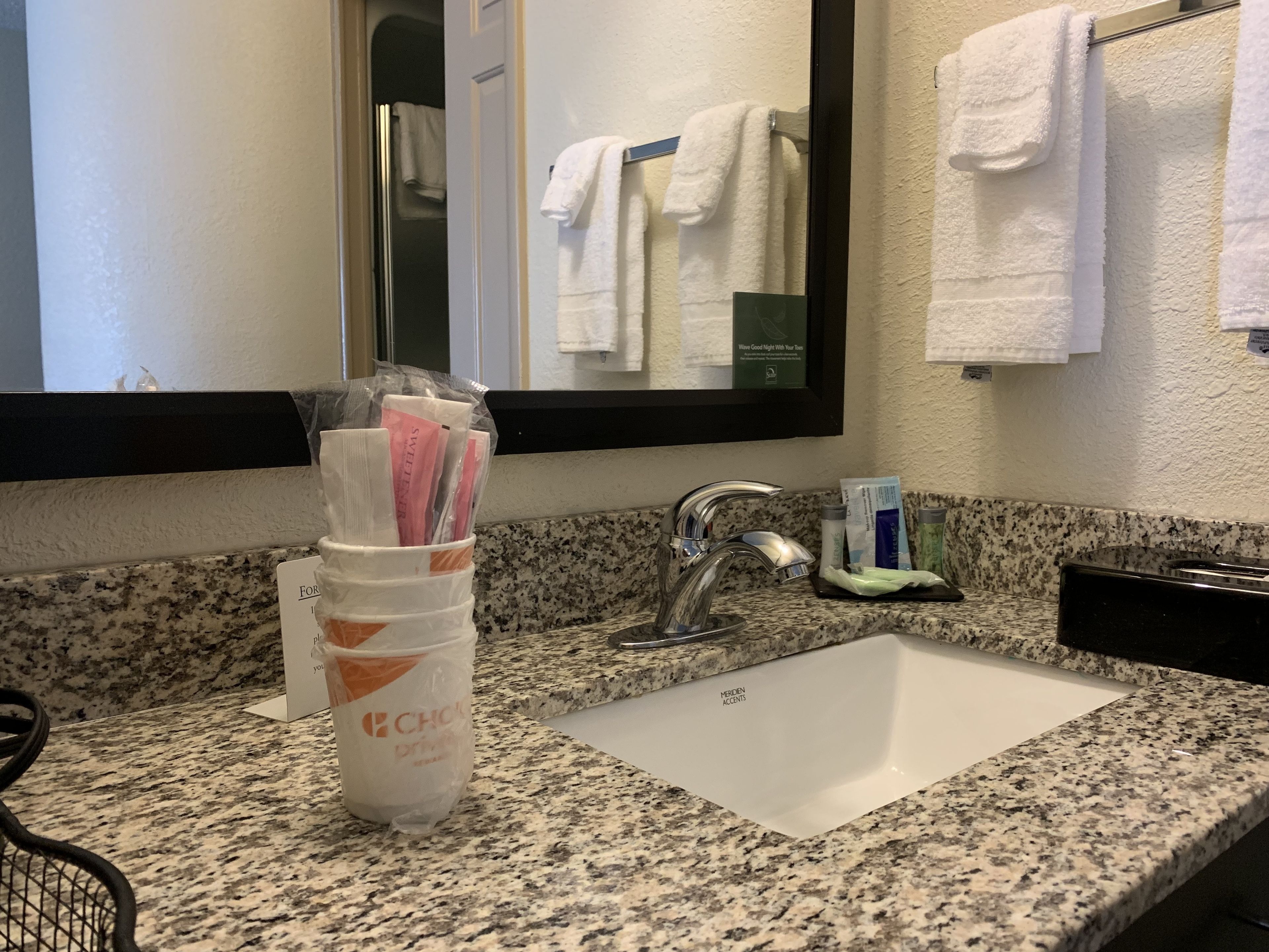 double room, 2 double beds, non smoking | desk, laptop workspace, iron/ironing board, free wifi