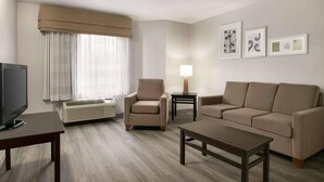 Studio Suite, 2 Double Beds, Non Smoking | Desk, iron/ironing board, WiFi (free), bed sheets