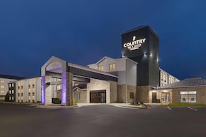 Exterior - Country Inn & Suites by Radisson, Roanoke Rapids, NC (Roanoke Rapids)