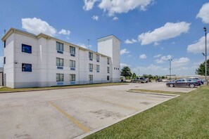 Exterior - Motel 6 Katy, TX - Houston (Katy)