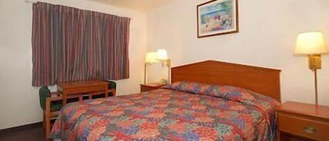 Iron/ironing board, free WiFi, bed sheets