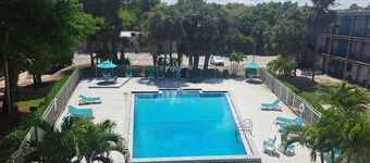 Altamonte Springs Hotel and Suites