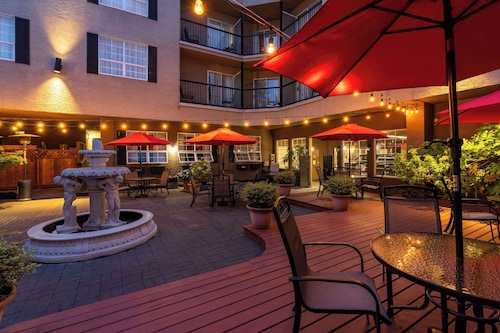 Quality Inn Downtown Inner Harbour