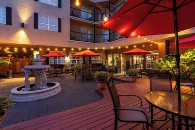 Quality Inn Downtown Inner Harbour