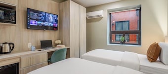 Olympia Hotel By Lodgo
