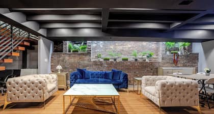 Olympia Hotel By Lodgo