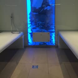 Sauna, hot tub, ruang uap, perawatan tubuh, dan body wrap