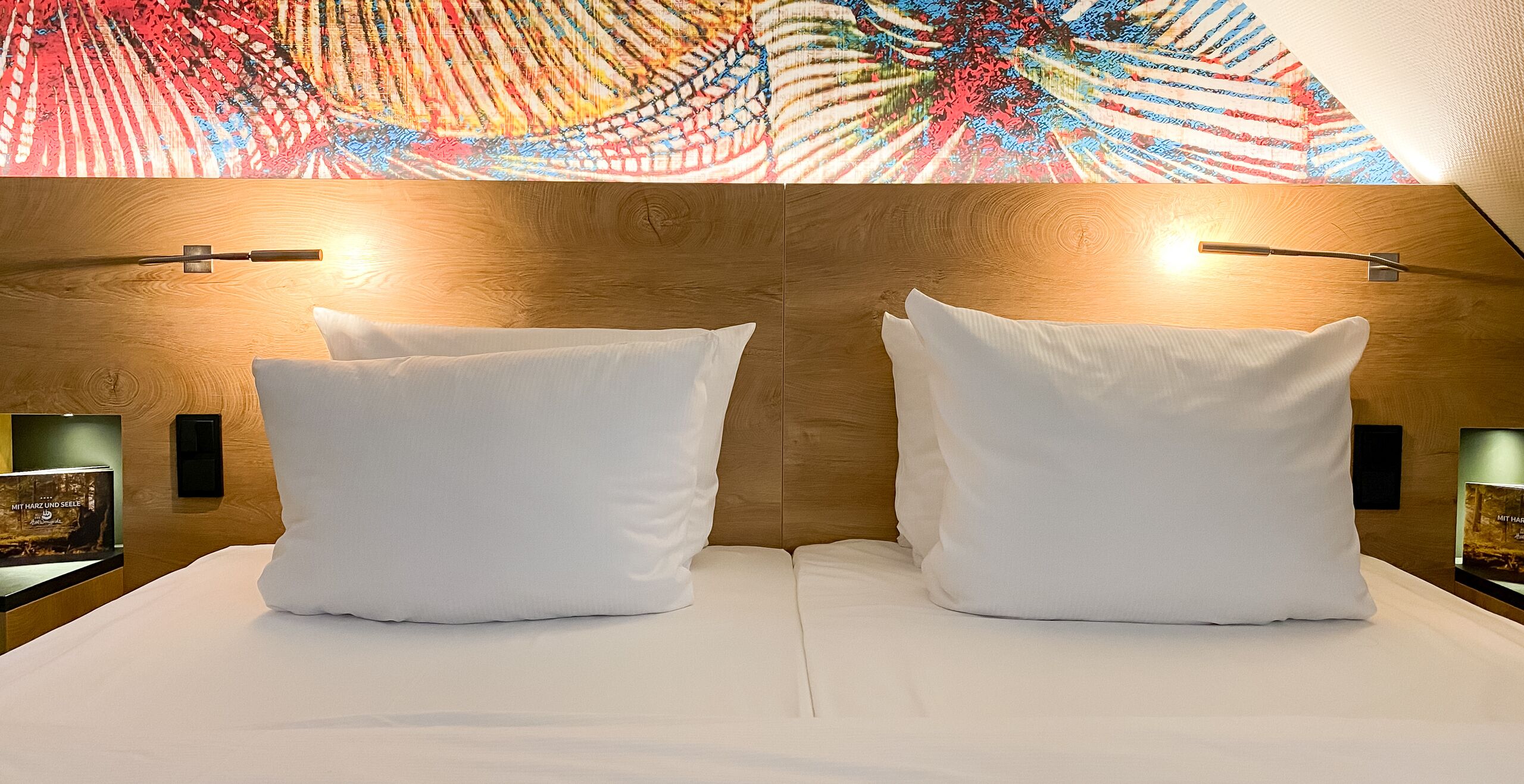 1 bedroom, down duvets, desk, laptop workspace