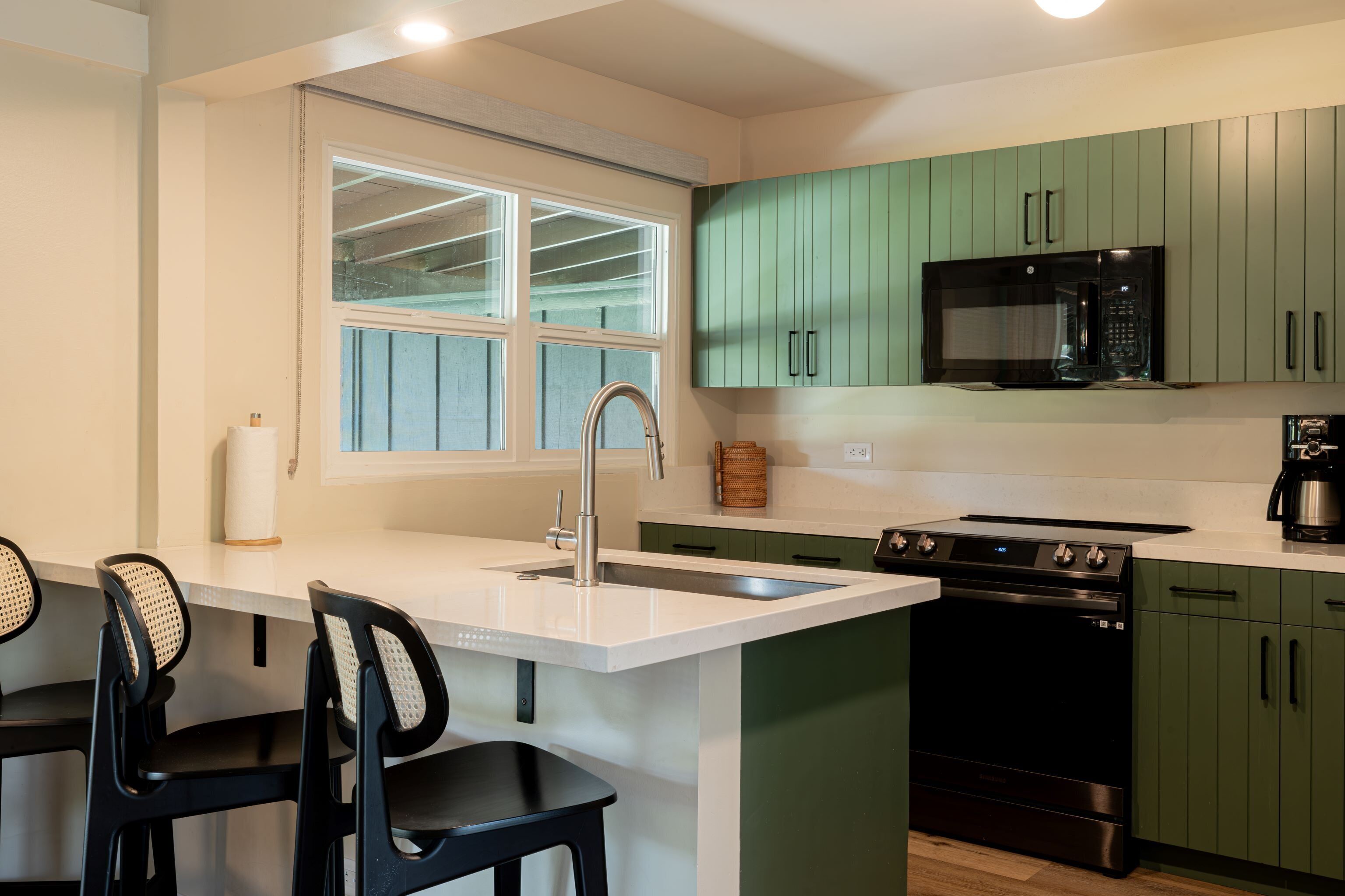 royal suite, 2 bedrooms (suite) | private kitchen | coffee/tea maker