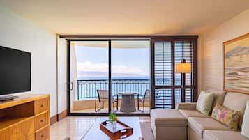 Hochwertige Bettwaren, Zimmersafe, Schreibtisch