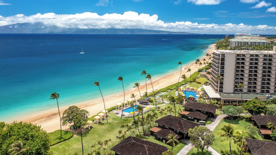 Royal Lahaina Resort & Bungalows