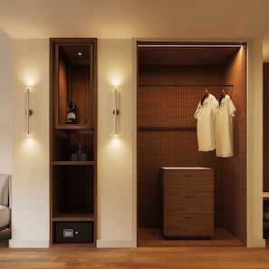 Minibar, coffres-forts dans les chambres, bureau, chambres insonorisées